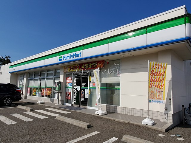 コンビニ　ファミリーマート 河口湖船津店（コンビニ）まで1290m