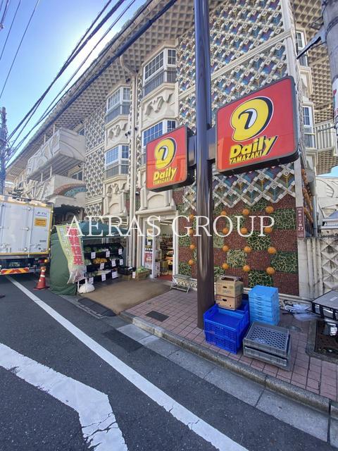 コンビニ　デイリーヤマザキ杉並和泉店（コンビニ）まで202m