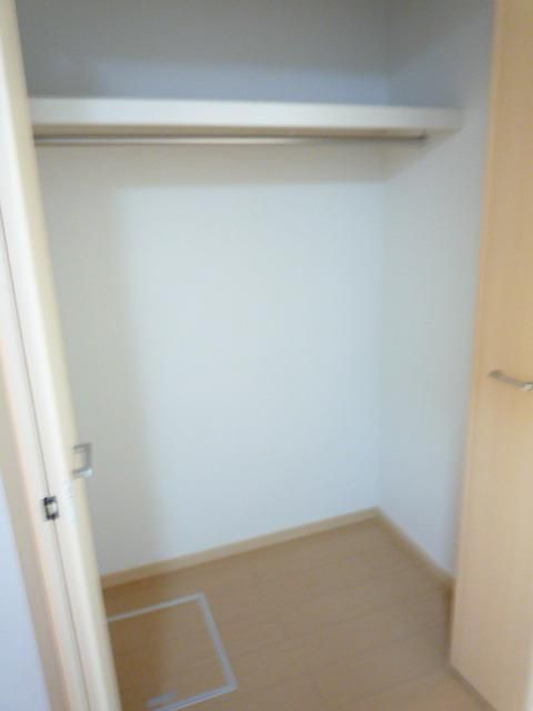 収納　収納スペース