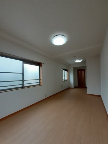 その他部屋・スペース　明るい色調の室内です