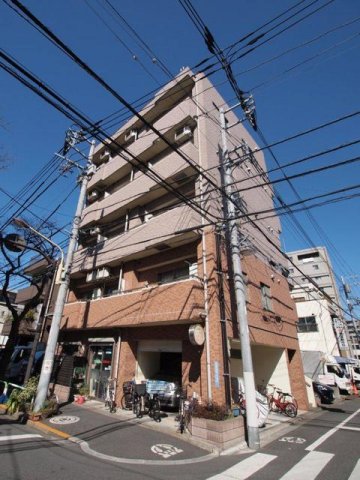 建物外観　落ち着いた雰囲気の外観です