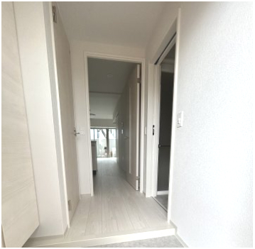 玄関　詳細は、RISUMO江坂本店までお問合せください♪