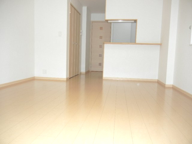 居室・リビング　エンプレイス(GoodHome)