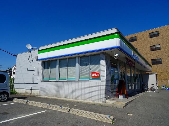 コンビニ　ファミリーマート真上2丁目店（コンビニ）まで249m
