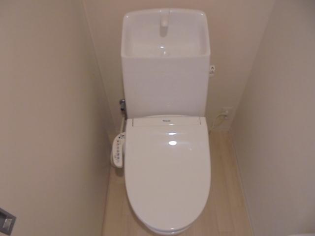 トイレ　シャワー付トイレ