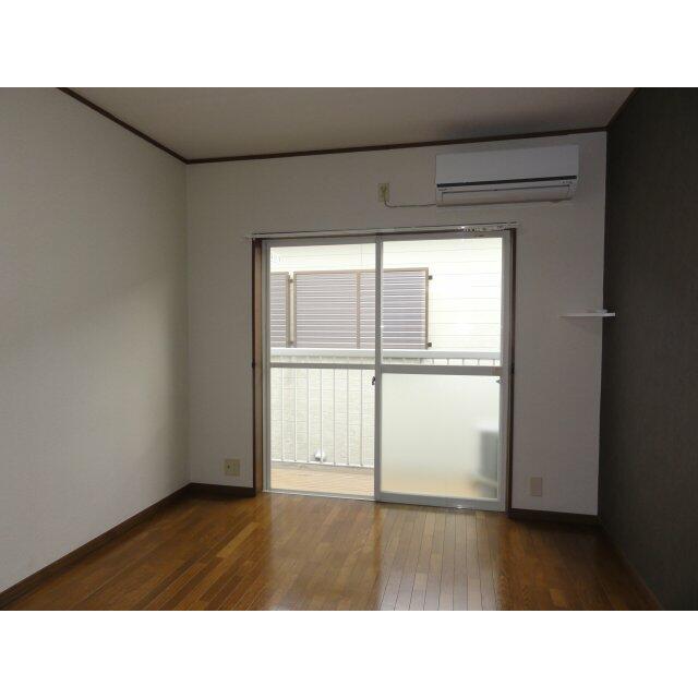 居室・リビング　居室