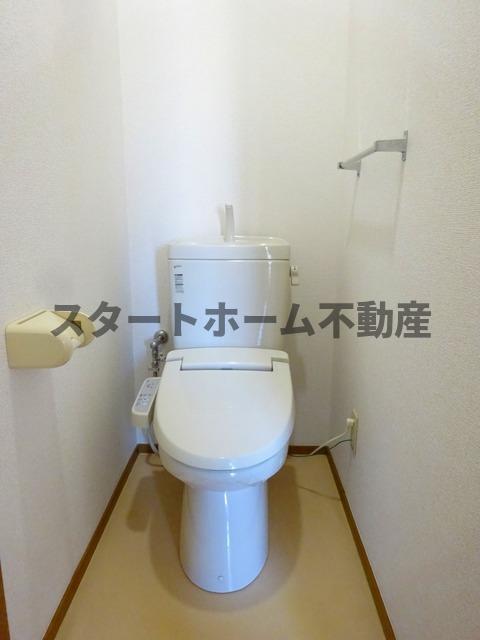 トイレ　トイレもきれいです