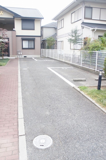 駐車場　駐車場！