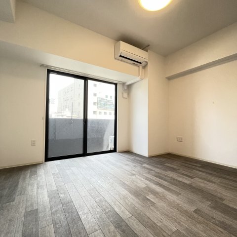 居室・リビング　同仕様タイプです