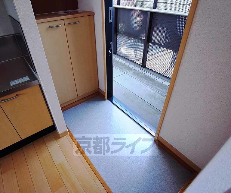 玄関　スタイリッシュな玄関です。