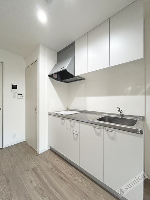 キッチン　ＩＨ２口コンロ完備＾＾お一人でもお二人でもゆったり使えますね