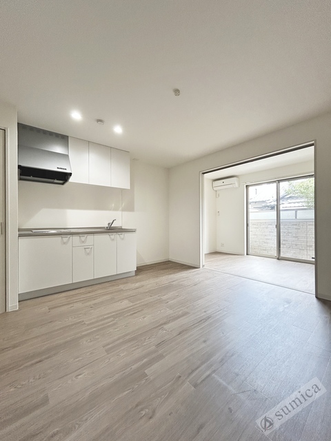 居室・リビング　やっとめぐりあえた。癒やしの自由空間おしゃれなお部屋って見つ