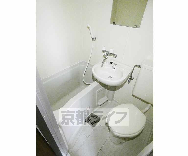 バス・シャワールーム　ユニットバスです。