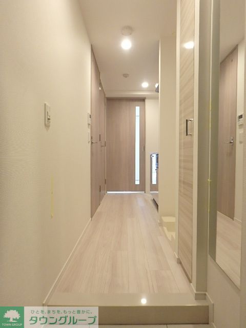 玄関　人感センサー付玄関照明あり