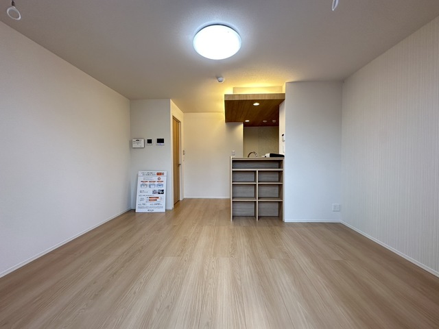 居室・リビング　同施工会社参考写真です