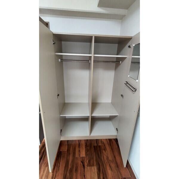 収納　室内写真は別部屋の写真です。