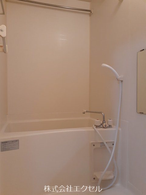 バス・シャワールーム　快適にお使いいただける浴室です。