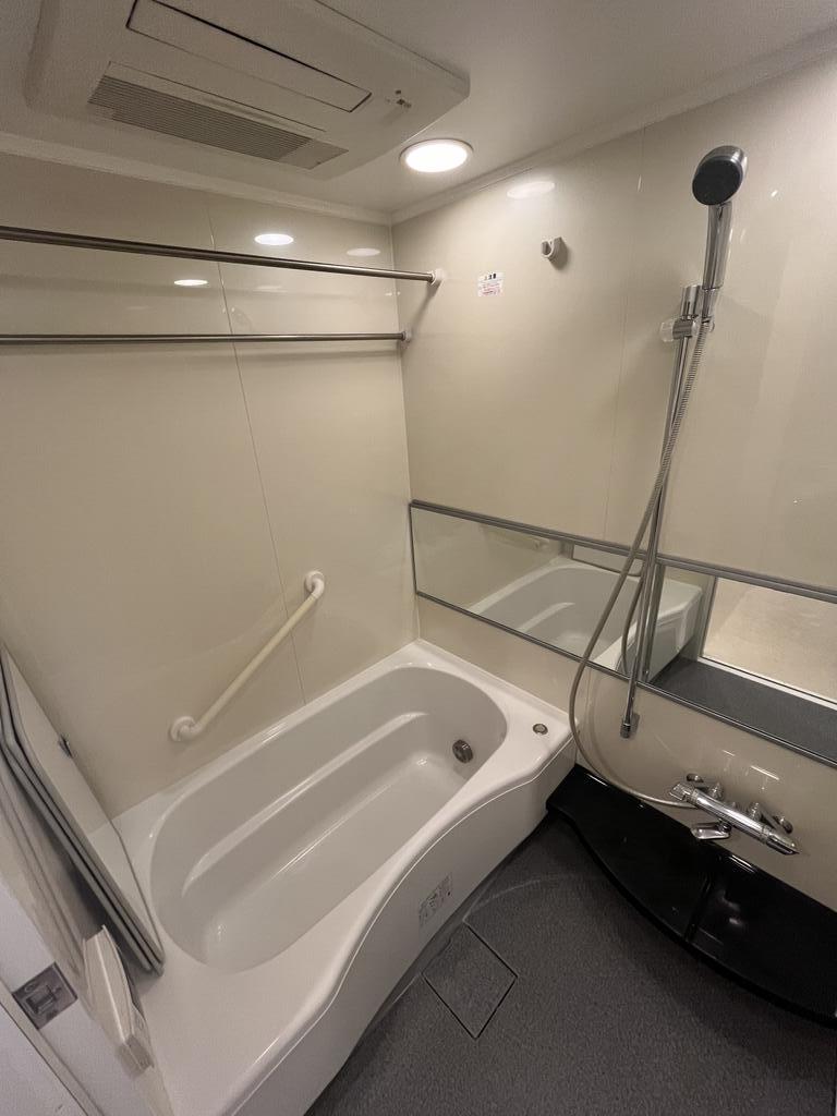 バス・シャワールーム