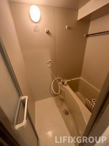 バス・シャワールーム　風呂