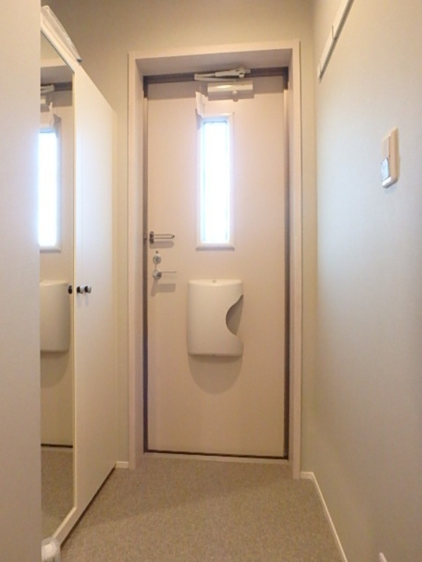 玄関　図面と現状に相違がある場合には現状を優先