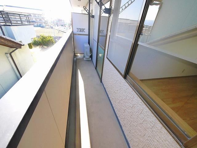 バルコニー　落ち着いた時間を過ごせるバルコニーです