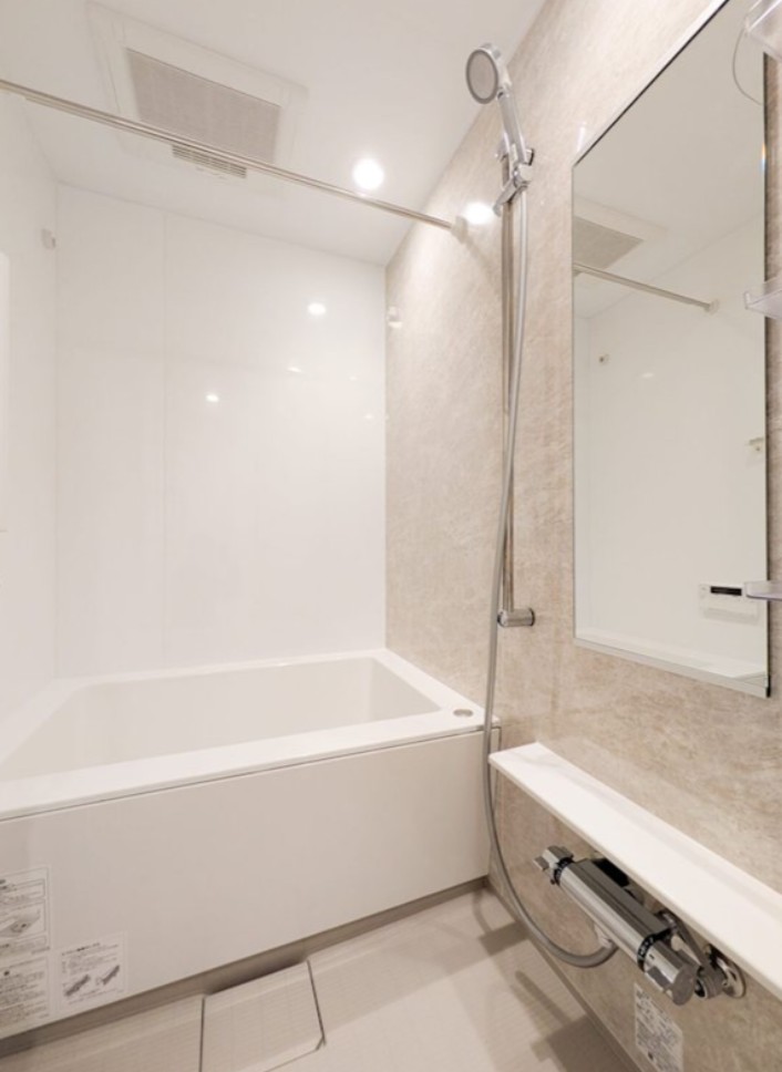 バス・シャワールーム　風呂