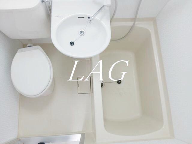 バス・シャワールーム　お風呂です。