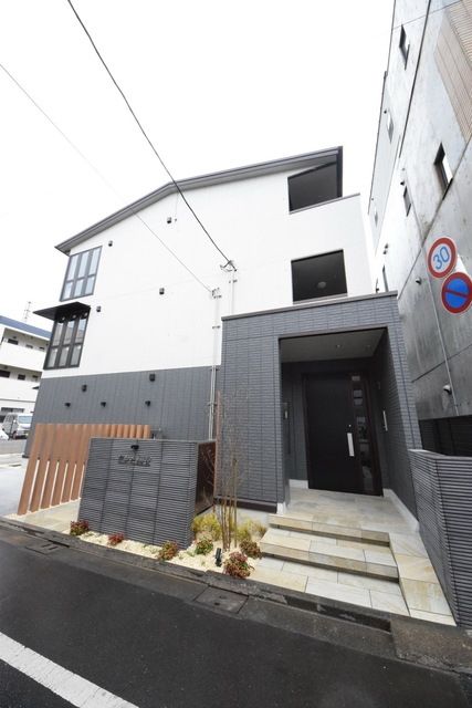 建物外観　室内・室内設備