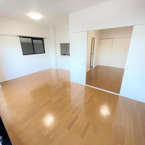 居室・リビング　リビング