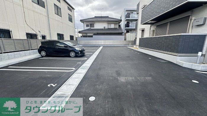 駐車場　駐車場