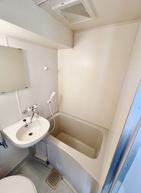 バス・シャワールーム　浴室