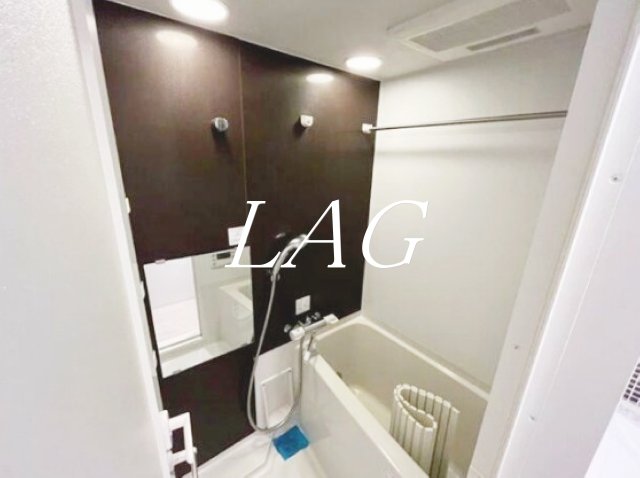 バス・シャワールーム　お風呂です。