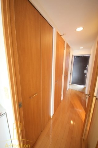 収納　クリーデンス福島