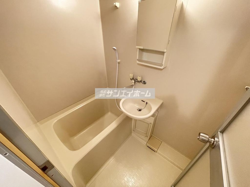 バス・シャワールーム　同仕様