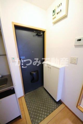 玄関　他号室参考写真