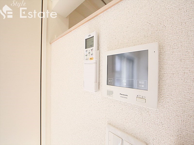 セキュリティ　モニター付きインターホン