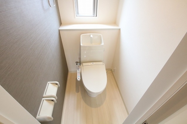 トイレ　※同物件別号室となります。