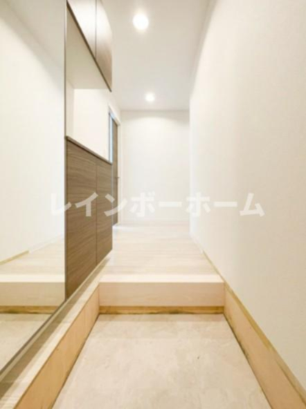 玄関　※別部屋参照