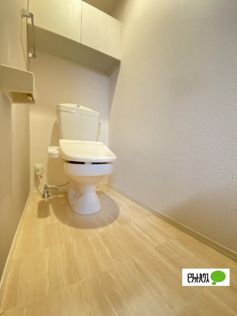 トイレ　イメージ