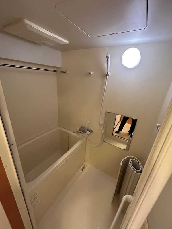 バス・シャワールーム　※別号室同一間取り・参照写真