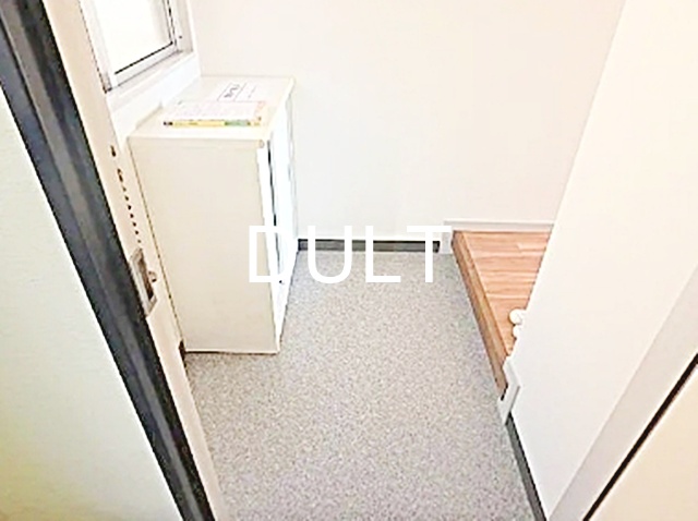 玄関　玄関です。