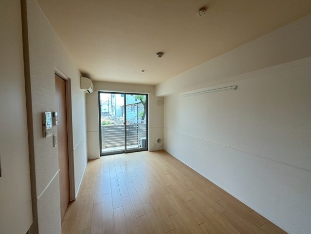 居室・リビング　★明るいリビング★