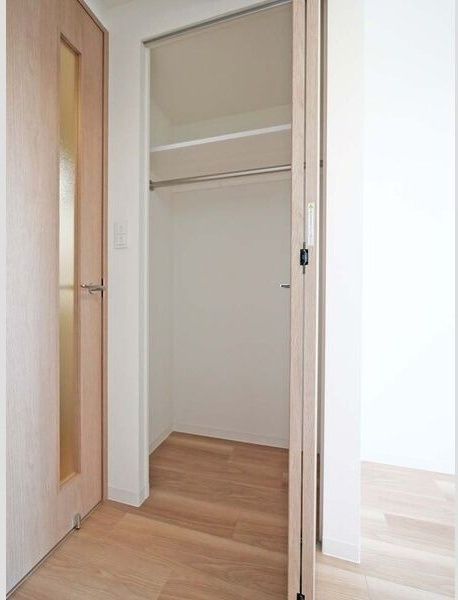 収納　同シリーズの内装写真となります