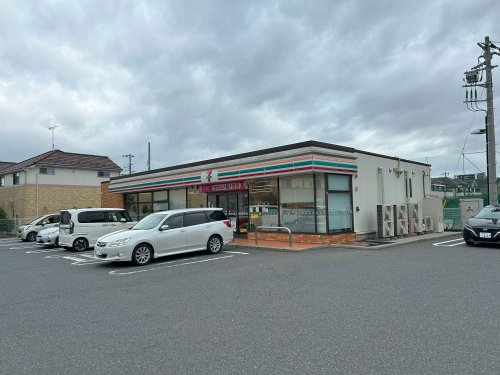 コンビニ　セブンイレブン 流山おおたかの森西店（コンビニ）まで782m