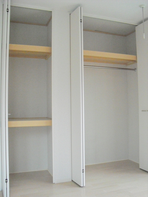 収納　収納充実　使いやすいクロゼット付き