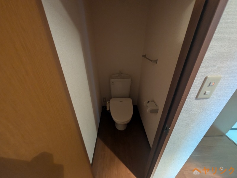 トイレ　イメージ