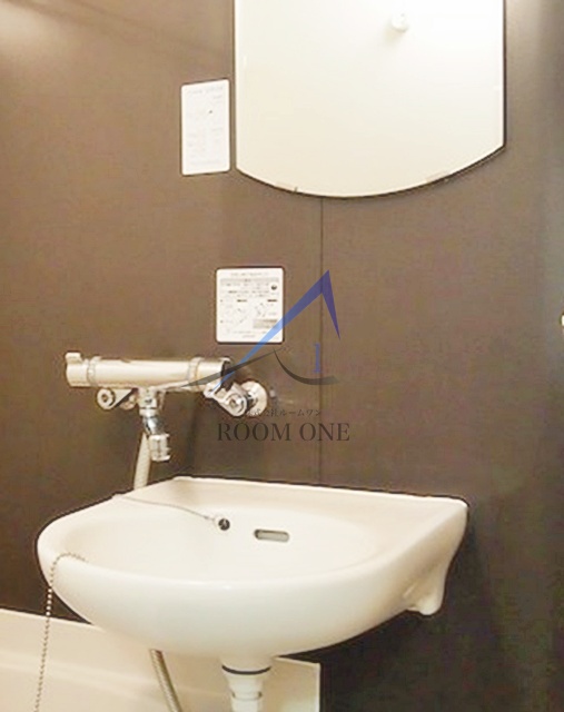 洗面設備　洗面台です。