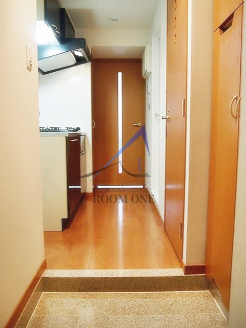 玄関　玄関です。