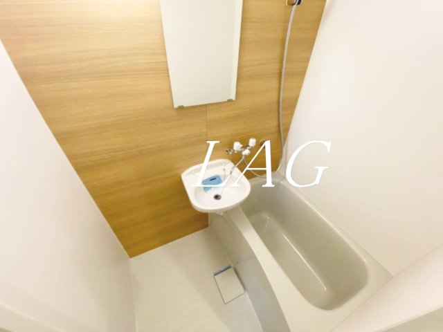 バス・シャワールーム　お風呂です。