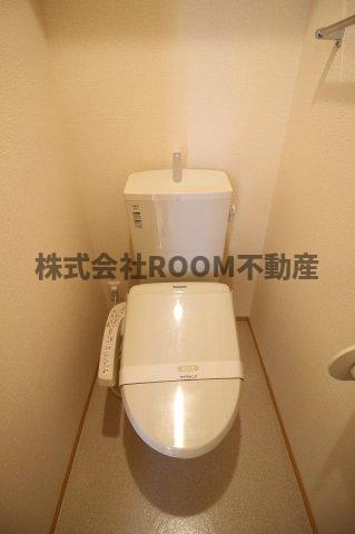 トイレ　落ち着いたトイレです